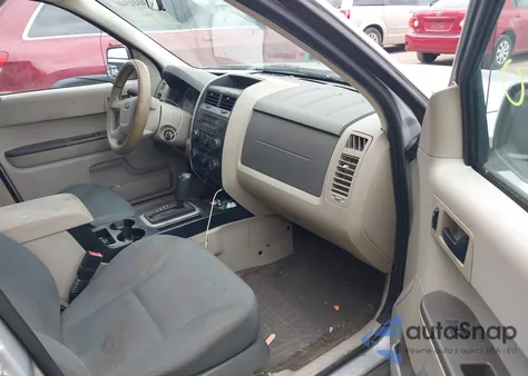 2008 Ford Escape Xls/Xls Manual из США, поврежденный, VIN 1FMCU02Z78KE46851